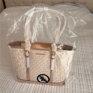 Michael Kors Jet set Travel  TZ Tote Rose Gold | NWT